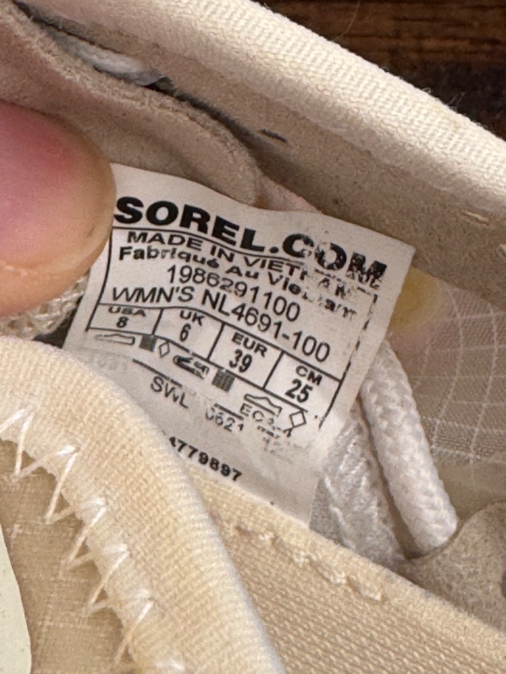 Sorel Women's Beige White Sneakers Size 8 - Picture 7 of 8